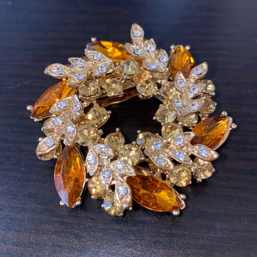 reef jewelry piece